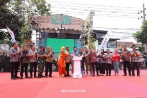 Batu Art Flower Carnival 2025 Meriahkan Hari Jadi Kota Batu