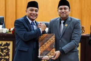 DPRD Sepakati R-APBD Kota Surabaya 2026