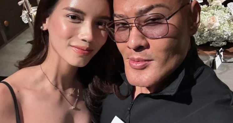 Presenter sekaligus YouTuber ternama Deddy Corbuzier akhirnya mengonfirmasi kabar perpisahannya dengan sang istri, Sabrina Chairunnisa