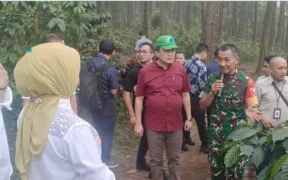 Konsep Agrowisata dinilai mampu menjadi pendorong utama ekonomi di kabupaten malang, salah satu contohnya adalah Kopi Tumpang