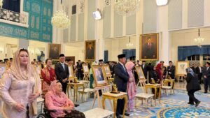 Prabowo Tetapkan 10 Tokoh Jadi Pahlawan Nasional