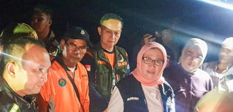 Bupati Lumajang, Indah Amperawati, mengimbau warga yang tinggal di zona merah Gunung Semeru untuk segera mengungsi