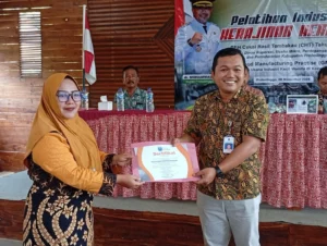 Probolinggo Kembangkan Industri Kerajinan Kerang Lewat GMP