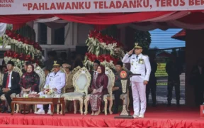 Peringati Hari Pahlawan 2025, Wali Kota Surabaya Eri Cahyadi ajak generasi muda untuk aktif membangun kota dan tidak hanya menjadi penonton