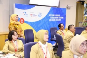 Khofifah Terapkan Model Pendidikan NIE dan ITE Singapura di Jatim