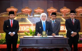 Khofifah Pastikan Program Prioritas Jalan Meski APBD Turun