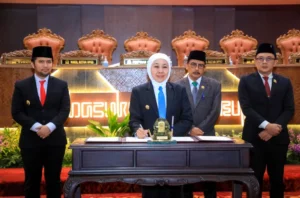 APBD Jatim 2026 Disahkan: Gubernur Khofifah Pastikan Program Prioritas