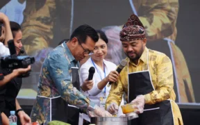 Event kuliner Batu Street Food Festival (BSFF) #8 Tahun 2025 resmi dibuka Pemerintah Kota Batu di Balai Kota Among Tani, Kamis (20/11/2025).