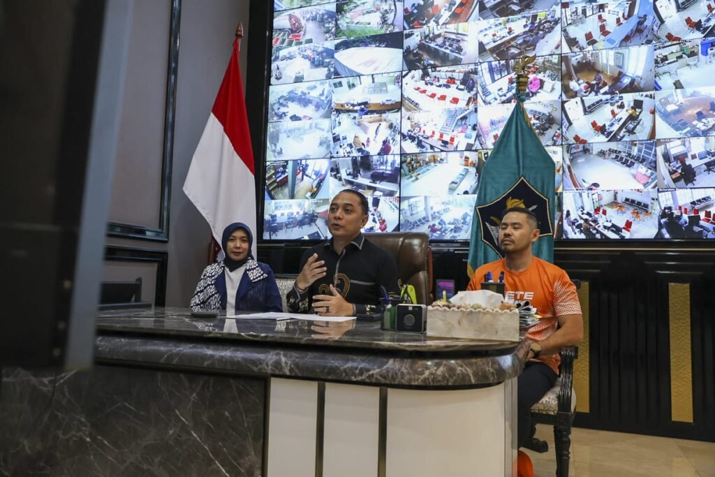 Surabaya dukung program Belanja di Indonesia Aja melalui Surabaya Holiday Super Sale 2025, melibatkan ratusan pusat perbelanjaan Indonesia