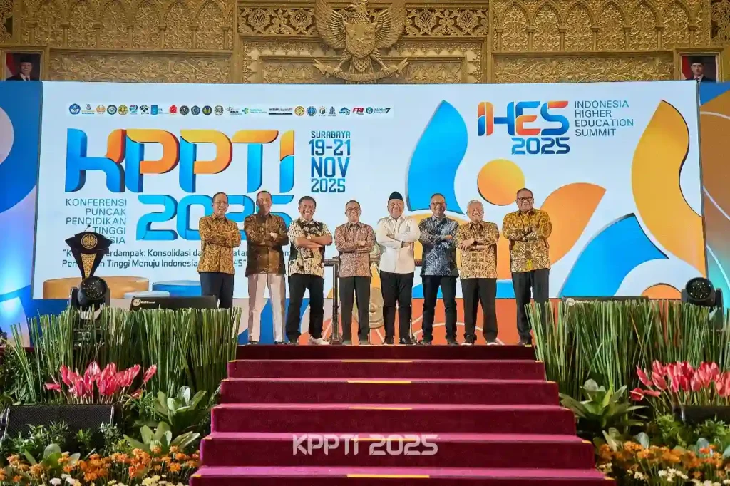 KPPTI 2025 Dibuka di Unesa, Mendiktisaintek: Kampus Harus Jadi Pusat Pertumbuhan Ekonomi