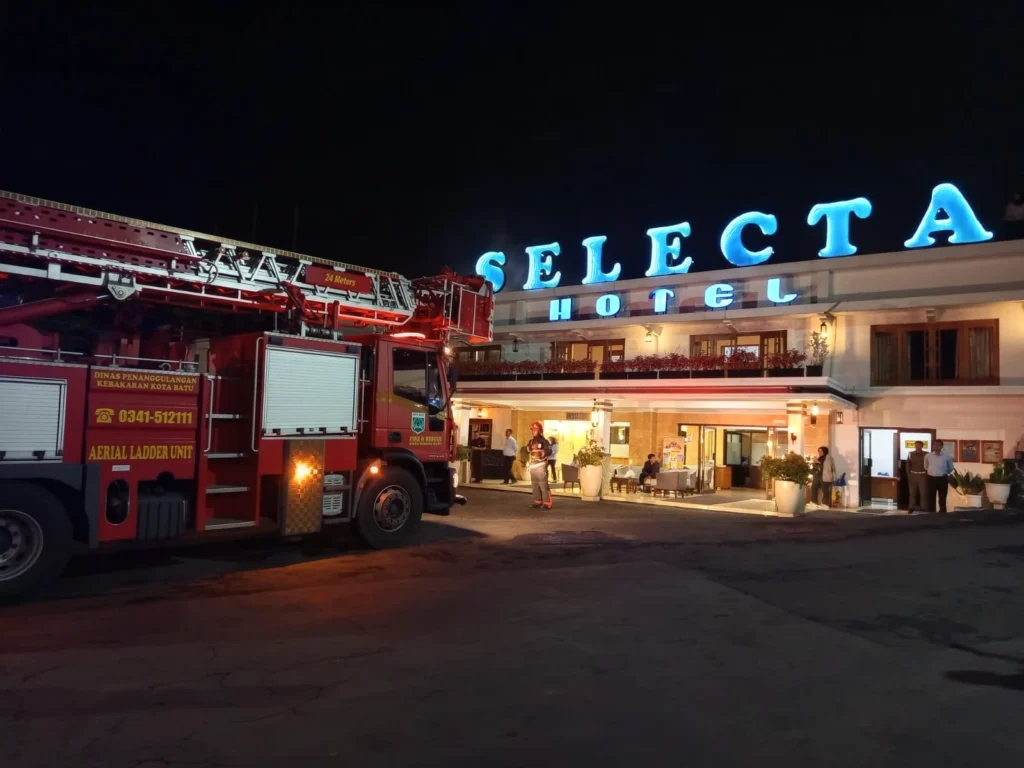 Pemerintah Kota Batu resmi mengukuhkan pengurus Relawan Pemadam Kebakaran (Damkar) sekaligus meluncurkan aplikasi SIP Akurat Damkar.