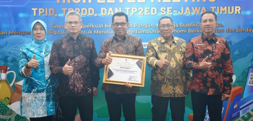 Pemerintah Kota Batu meraih Penghargaan TP2DD Mota kategori Sinergitas Pemungutan Opsen Pajak Terbaik Tahun 2025