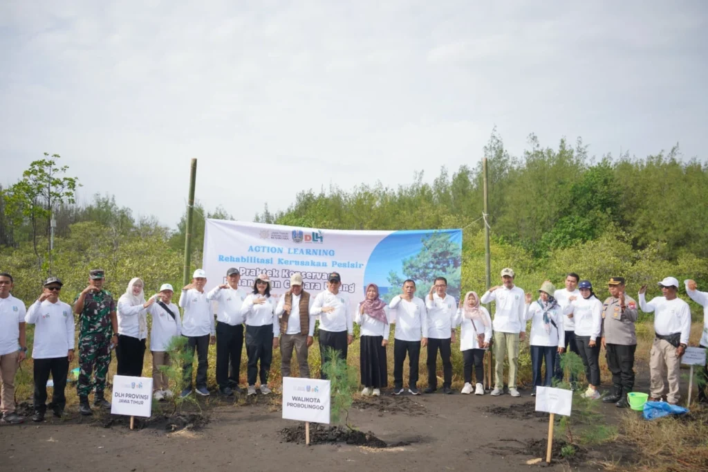 Kota Probolinggo resmi meluncurkan program unggulan SAGARA KITA di kawasan Pantai Permata Pilang, Kamis (27/11/2025).