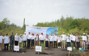 Kota Probolinggo resmi meluncurkan program unggulan SAGARA KITA di kawasan Pantai Permata Pilang, Kamis (27/11/2025).