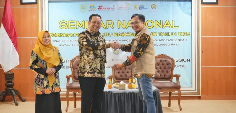 Seminar Nasional Hari Guru Probolinggo