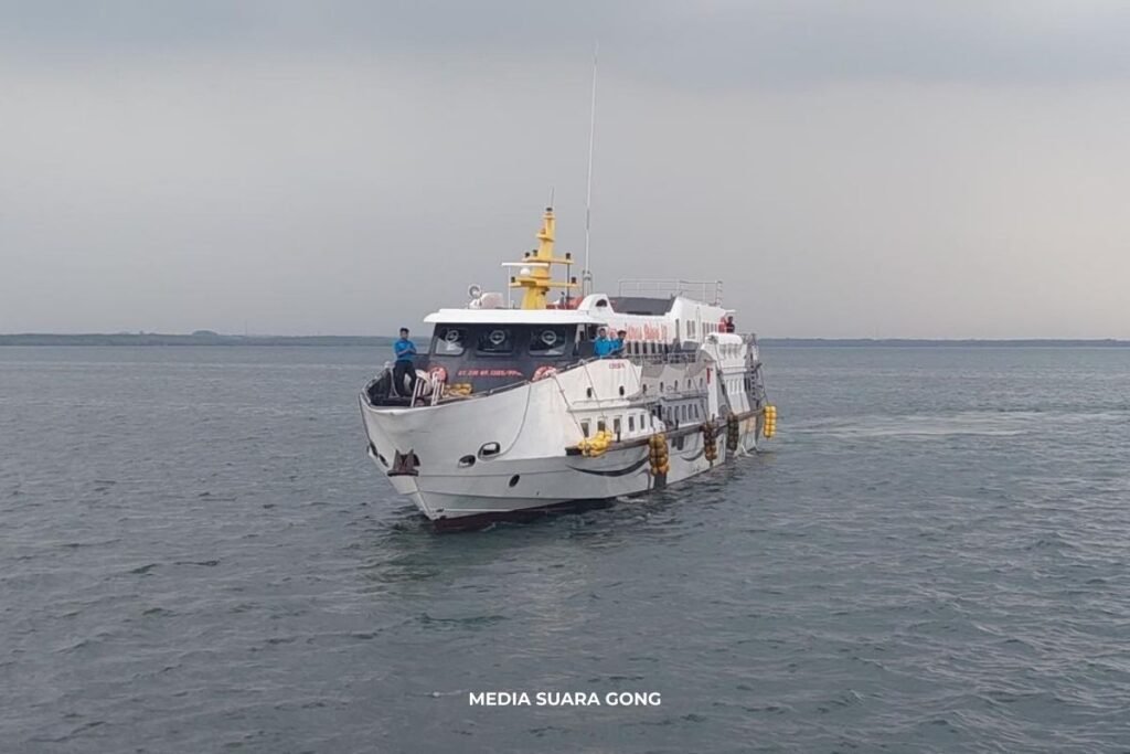 Express Bahari 8B Resmi Jalan Warga Probolinggo Senang!