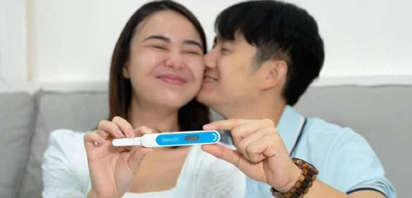 Amanda Manopo Umumkan Hamil Anak Pertama, Pamer Testpack Bareng Kenny Austin