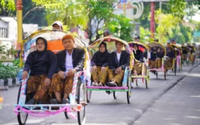 Perayaan itsbat nikah Kota Probolinggo 2025, sebanyak 14 pasangan resmi disahkan negara lewat prosesi meriah dan penuh keberkahan