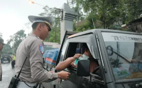 Polres Malang tekan angka kecelakaan lewat Operasi Zebra Semeru 2025 yang dan selama 14 hari lebih tercatat ada 103 ribu pelanggar