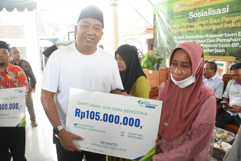 Pemkab Situbondo Daftarkan 4.110 Buruh Tembakau ke BPJS