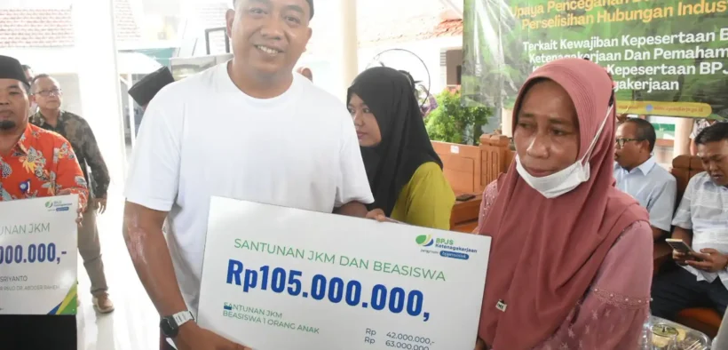 Pemkab Situbondo Daftarkan 4.110 Buruh Tembakau sebagai Peserta BPJS Ketenagakerjaan