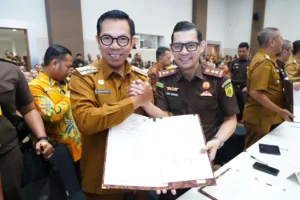 Wali Kota dan Kajari Batu Teken Kerja Sama Pidana Kerja Sosial