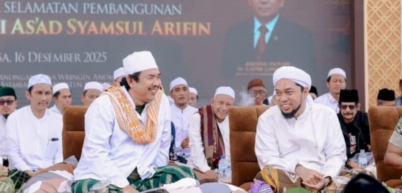 Dua ulama kharismatik, pengasuh pondok pesantren besar, hadir dalam satu majelis bersama Doakan Bandara KASA