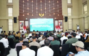 Pemerintah Kota Batu menggelar Pembinaan Kewilayahan melalui sarasehan menghadapi libur Natal dan Tahun Baru (Nataru)