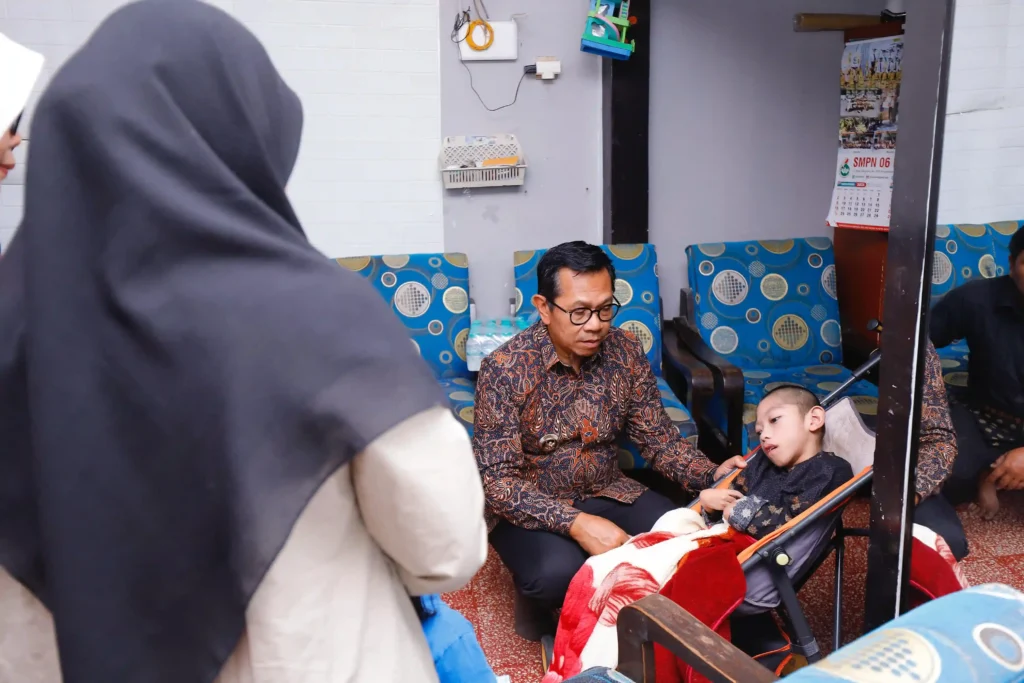 Pemerintah Kota Batu kembali menyalurkan Insentif Lanjut Usia (Lansia) dan Insentif Disabilitas Tahap II Tahun 2025.