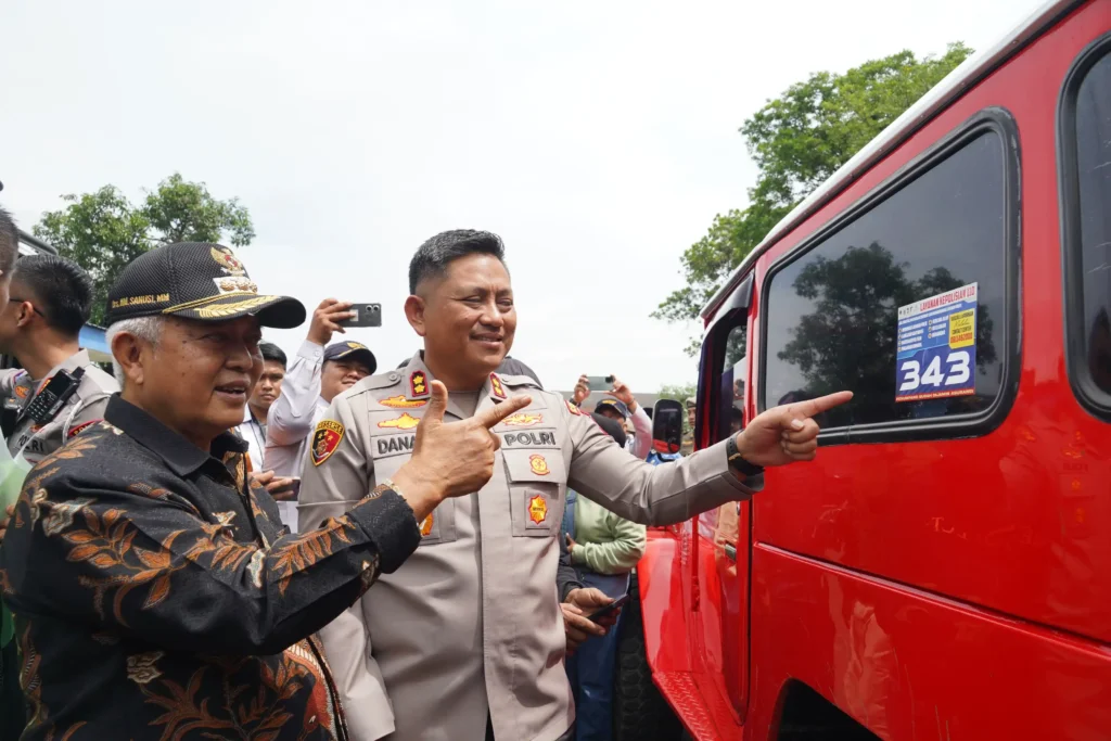 Pemerintah Kabupaten (Pemkab) Malang menggelar ramp check terhadap kendaraan jeep Taman Nasional Bromo Tengger Semeru