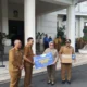 Pemerintah Kota (Pemkot) Malang menerima penyerahan 103 sertifikat aset daerah dari Kantor Pertanahan (BPN) Kota Malang.