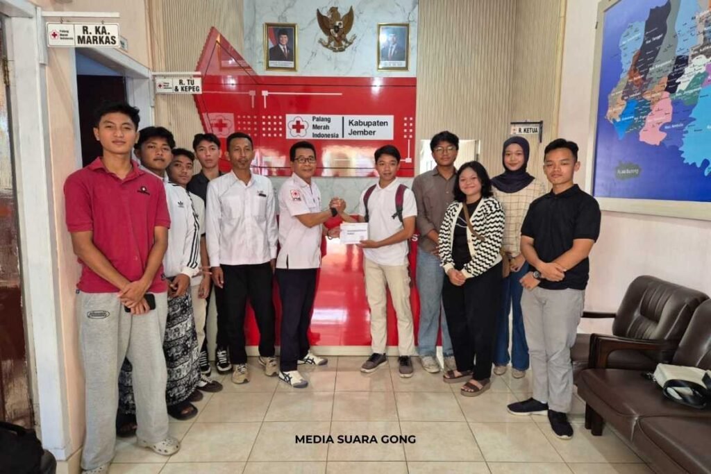 aksi solidaritas OSIS Jember