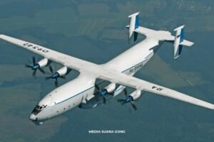 Raksasa Udara Rusia Antonov An-22 Jatuh di Ivanovo