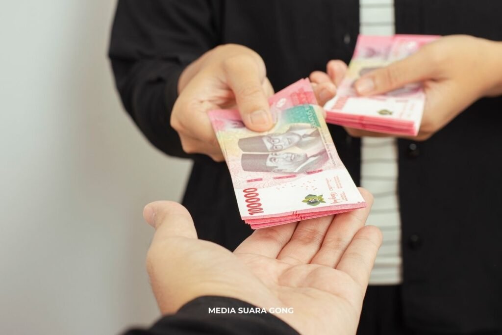 Kenapa Wajib Terima Uang Tunai Itu Penting?