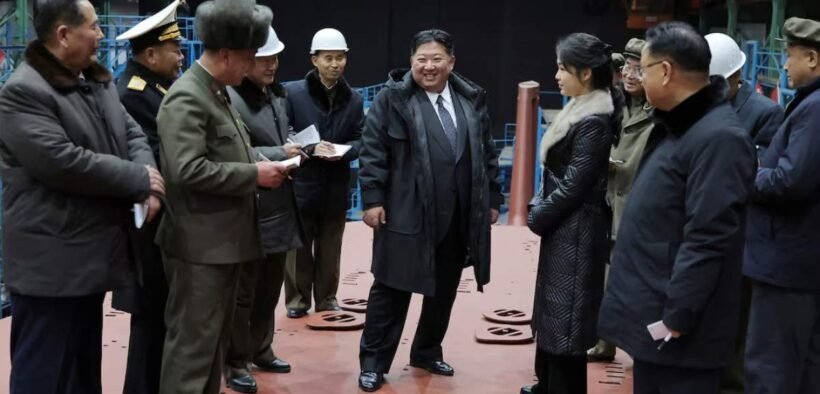 Kim Jong Un pamer kapal