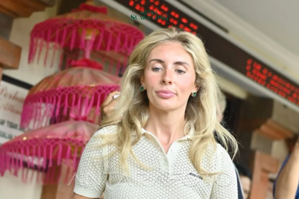 Kemlu RI menyampaikan pengaduan resmi ke otoritas Inggris atas aksi bintang porno Bonnie Blue yang melecehkan Bendera Merah Putih