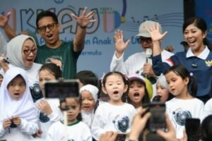 Pemerintah Batasi Akses Medsos untuk Remaja Usia 13–16 Tahun