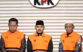 Bupati Bekasi dan Ayahnya Jadi Tersangka Korupsi