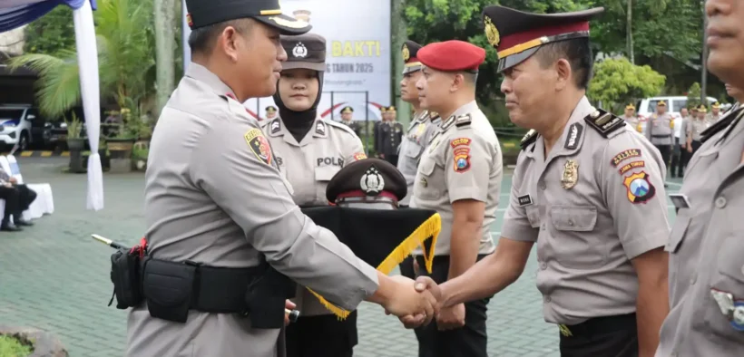 Sebanyak 137 personel resmi naik pangkat dalam upacara kenaikan pangkat reguler dan pengabdian periode 1 Januari 2026