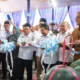 Pasar Buah Ploso resmi beroperasi usai diresmikan Bupati Jombang Warsubi yang diwakili Wakil Bupati Jombang Salmanudin Yazid, Rabu (7/1/2026). 