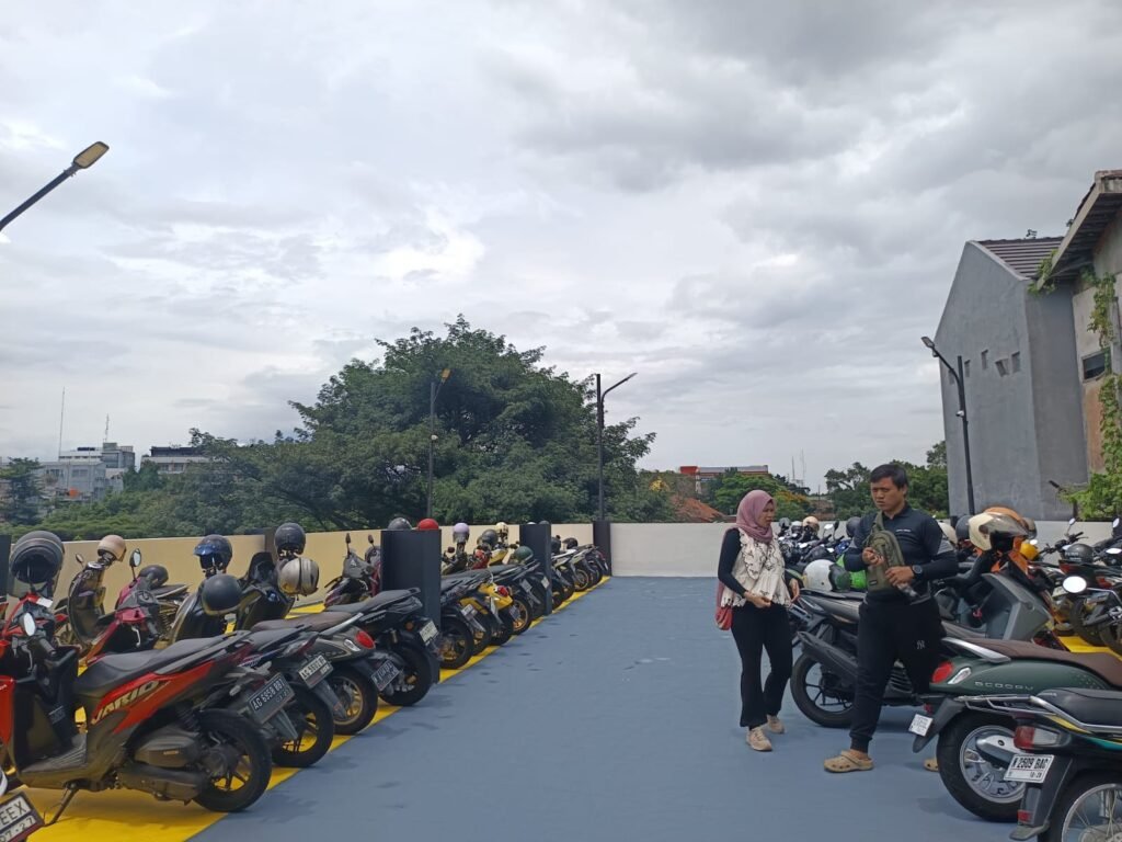 Gedung Parkir Kayutangan