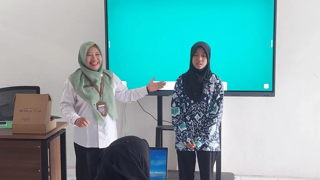 Berawal Dari Anime Siswa SRT 7 Kota Probolinggo Pidato Bahasa Jepang di Depan Presiden