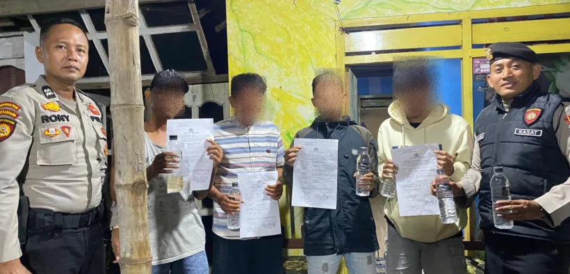 Menindaklanjuti keluhan masyarakat terkait maraknya peredaran minuman keras (miras), Polres Situbondo gelar patroli dan razia