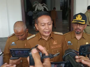 Stop Hoax, Wali Kota Malang Minta ASN Aktif Repost Informasi Resmi