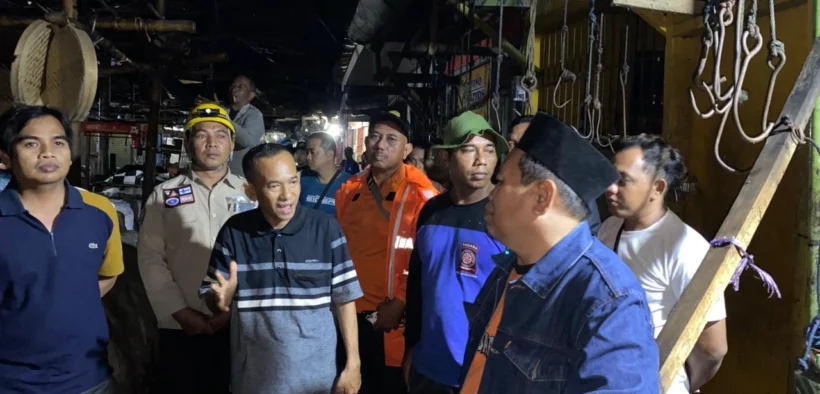 Bencana angin puting beliung disertai hujan deras menerjang wilayah Kecamatan Besuki, Kabupaten Situbondo, Selasa (20/1/2026) sore