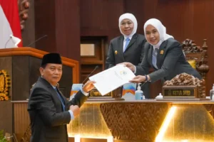 2 Perda Strategis Disahkan, Jatim Perkuat Sektor Perikanan dan Mitigasi Bencana