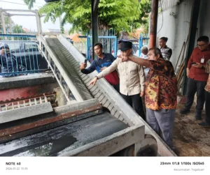 Sistem Pompa Surabaya Dapat Jempol dari Wamendagri