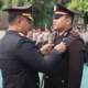 Kapolres Batu memimpin langsung Upacara Penganugerahan Tanda Kehormatan Satyalencana Pengabdian kepada sejumlah personel Polres Batu. 