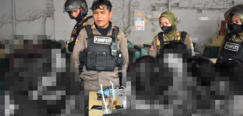 Bolos Sekolah ke Warkop, 5 Pelajar Surabaya Diamankan Satpol PP
