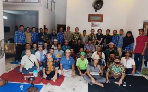 Paguyuban Poktan se-Kecamatan Besuk mengaktifkan pertemuan rutin untuk memperkuat koordinasi petani hingga serapan gabah Bulog.